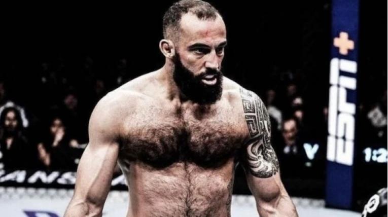 Долідзе здобув дострокову перемогу над Голландом на UFC 307.